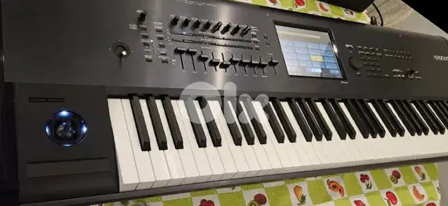 korg Kronos 73