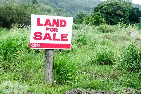 Land for sale in Roumieh ارض للبيع في رومية