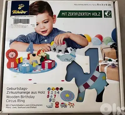 Cake decoration