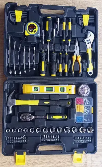 108 pcs , last 4 set from 35$ to 25$ each