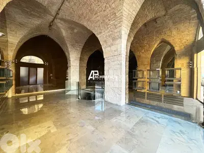 2 Floors - 220 Sqm - Shop For Rent in Downtown