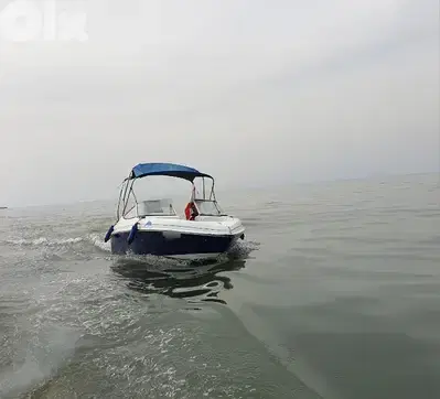 Newly painted - Speed boat