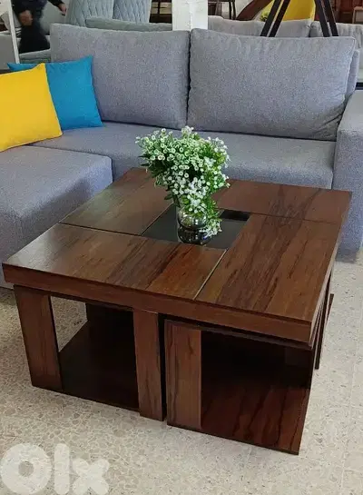 Center table طاولة نصف موبيليا