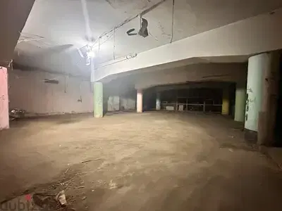 Warehouse For Sale In Rawcheمستودع للبيع في الروشة - شارع أستراليا
