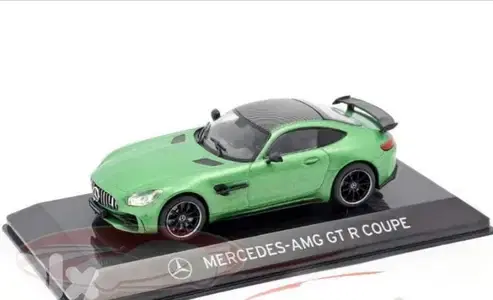 Mercedes AMG GT R (C190) diecast car model 1;43.