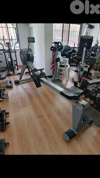 rowing machine like new