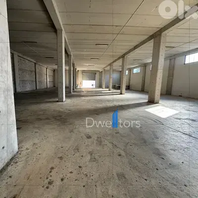 Warehouse for rent in Zouk Mosbeh - 1000 MTS2 - 5.5 Mt Height