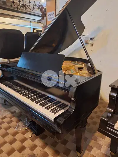 piano baby grand Germany lauberger gloss black colour beautiful sound