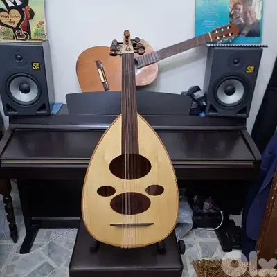 عود صناعة بسّام محمد للبيع Oud Made by Bassam Mohamad