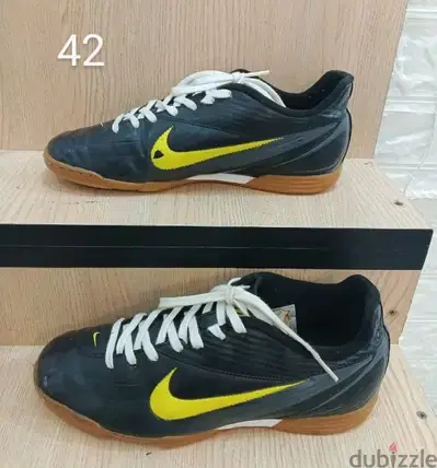 Nike shoes size 42