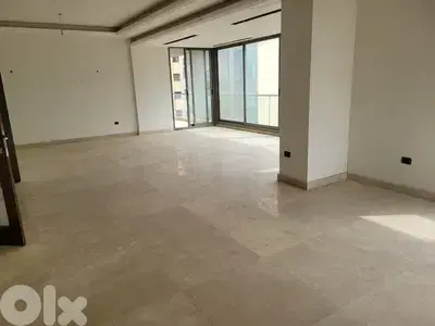7th floor, Apartment 4 sale in Ramlet El Bayda -  الرملة البيضاء