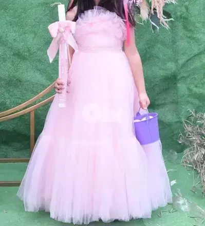 Pink dress