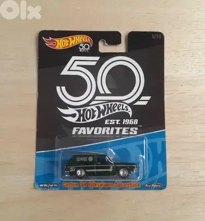 Custom '69 Volkswagen Squareback Hot Wheels diecast car model 1;64