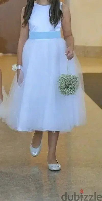 Dress for flower girl.