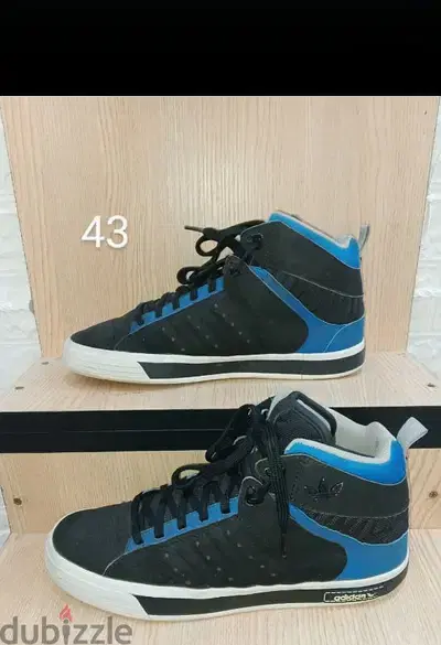 Adidas shoes size 43