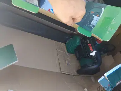electric chain saw منشار كهرباءي