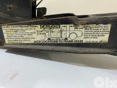 old jack lifter for big jeeps and trucks