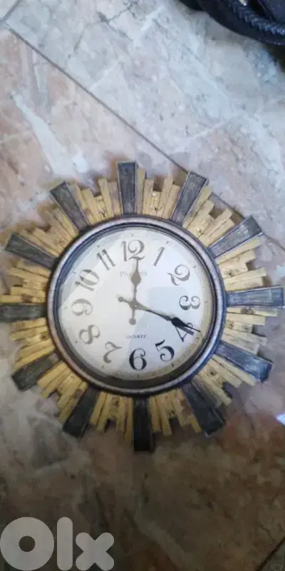 ساعه حلوه ماشيه تمام