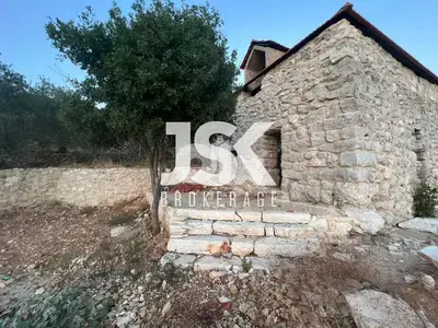 L10076-Old House For Sale in Chabtine, Batroun