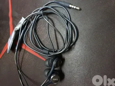 AKG Samsung wired