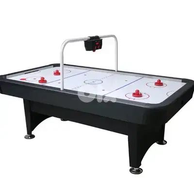 Airhockey 7 ft with score board
