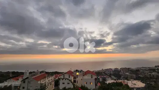 Apartment for sale in Halat/ Terrace/ Amazing Seaview