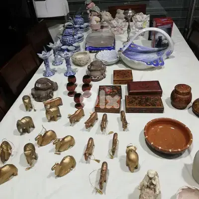 بضاعة اوروبي سعر مغري موجود عدة اغراض
