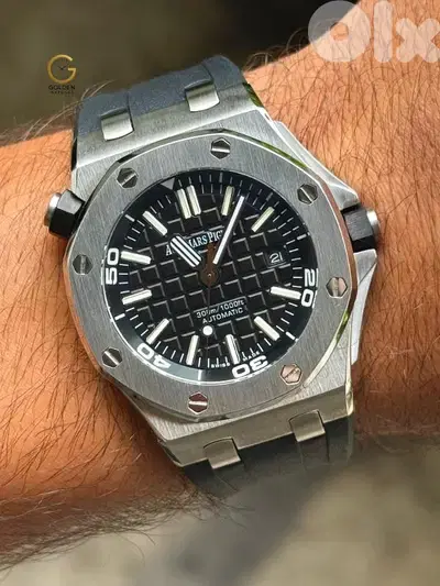 AP Black Diver