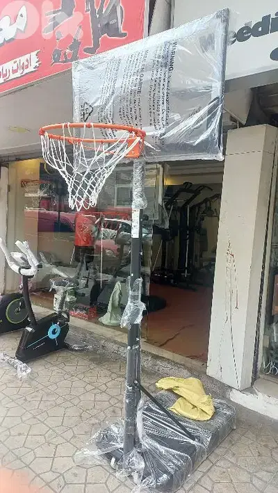 Now 80$ (special price) movable hoop basketball . swimming pool mode