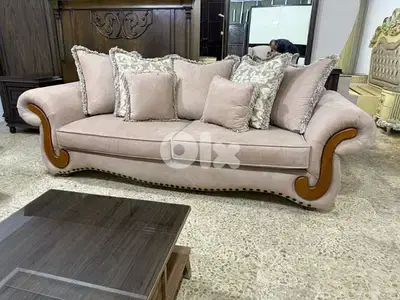 طقم كنبايات مودرن شغل Maximo مع طاولة نص وطاولة Tv شبه جديد