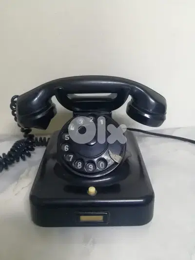 Vintage Rotary phone still fully operational
