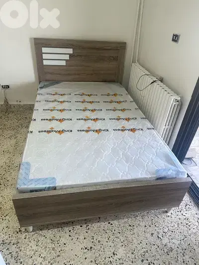 تخت مفرد ونص 120 سم مع فرشة اسفنج طبي كفالة 5 سنين