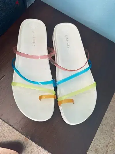 Nine West slipper