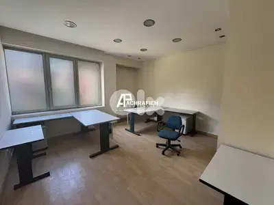 Office for Sale in Saifi - مكتب للبيع في الصيفي