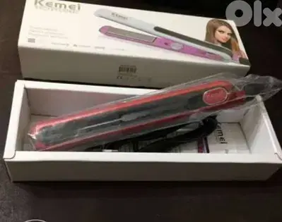 Hair straightener kemel in a box new