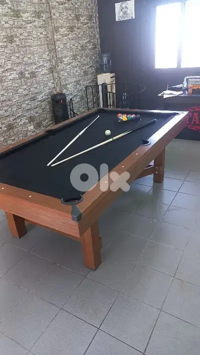 350$ billiard 7ft (wood)