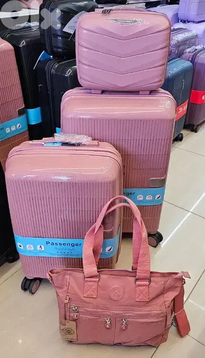 8I-539225 NOW 50% OFF set of 4 Swiss Bags with warranty