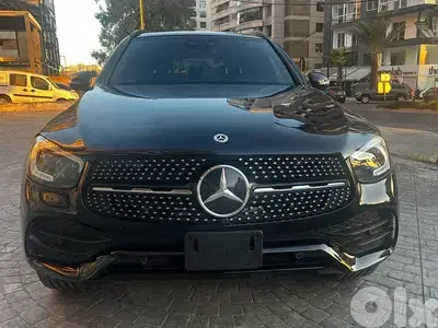 2021 Mercedes-Benz GLC 300 4 MATIC LOADED