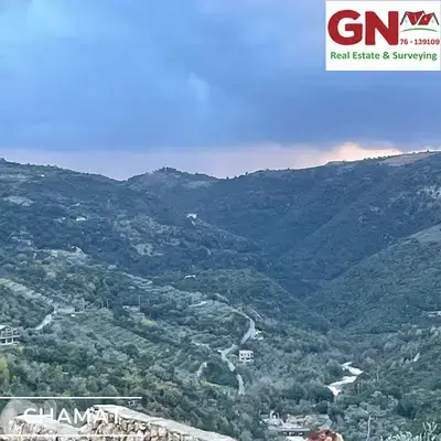 Land for sale chamat - Jbeil أرض للبيع في شامات - جبيل