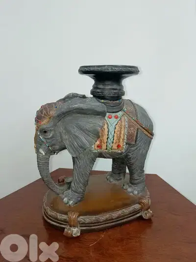 Elephant statue