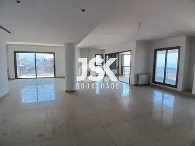L18502-Spacious Apartment With Open Sea View & Mountain View For Sale
