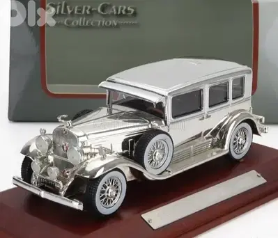 Cadillac V16 Imperial 1930 diecast car model 1;43