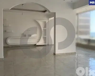 RENTAL DEAL-prime location in RAMLEH BAYDA/رملة البيضاء REF#MR123551 !