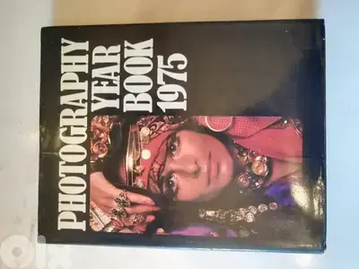 Photography Year Book 1975 Edited By John Sanders Fountain Pr. 1975
