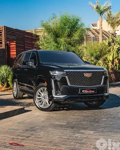 2021 Cadillac Escalade, 40,000 km only, under warranty !