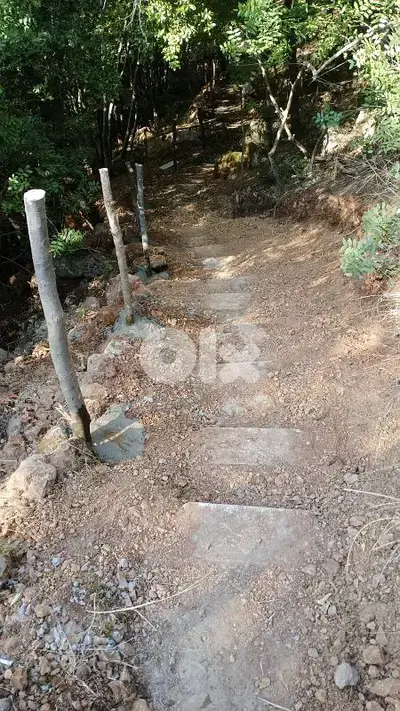 land for sale in bteghrine أرض للبيع في بتغرين