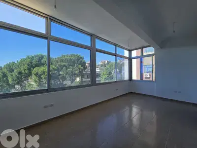 RWB159CC - Office for rent in Koura - Kfaraakka