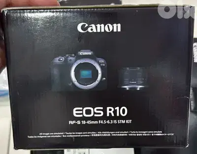 CANON EOS R10 RF-S 18-45mm F4.5-6.3 STM KIT