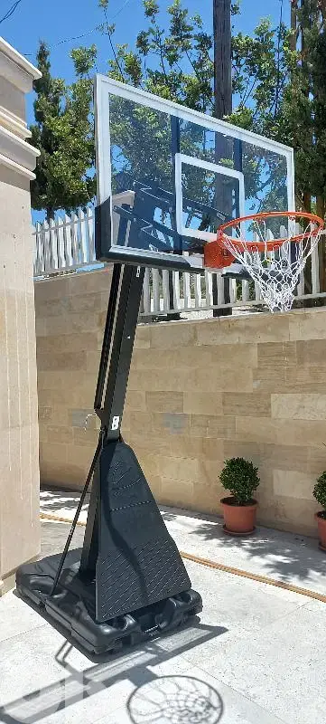 425$ Movable basketball hoop (Backboard 140x90cm)