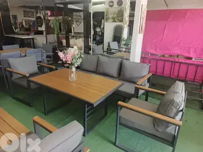 set outdoor steel طقم ستيل للخارج مع طاولة عاليه